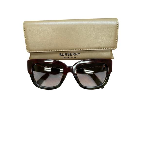 Burberry NWOT B 4252-F Sunglasses in Red Havana - Picture 2 of 8